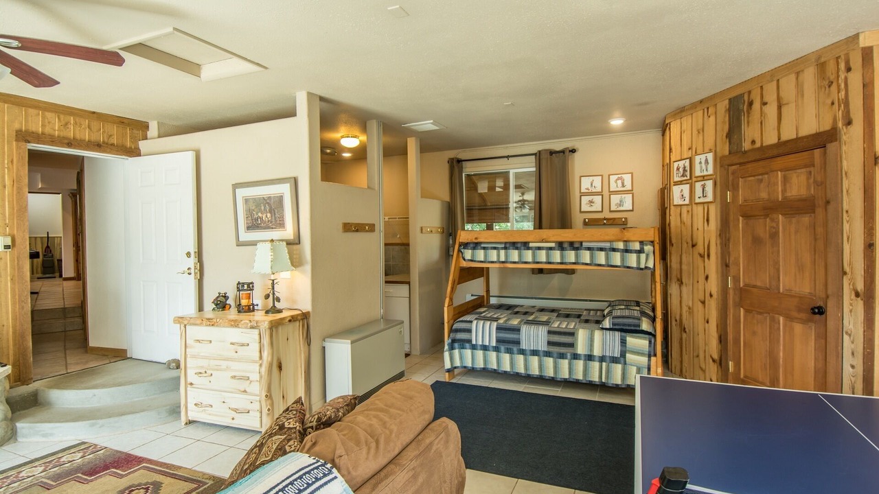 Photo of Bedroom in Pagosa Springs