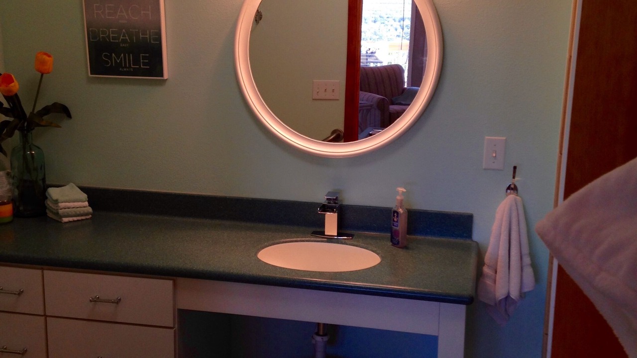 Photo of Bathroom in Hollister