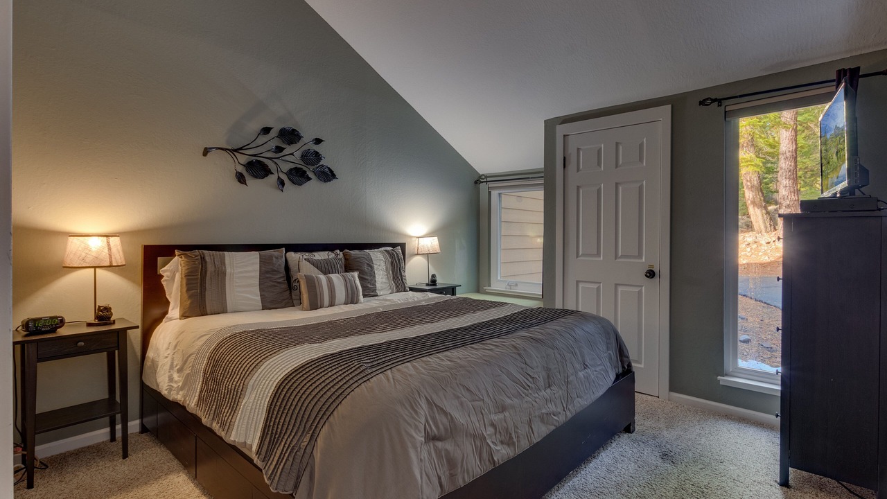 Photo of Bedroom in Carnelian Woods
