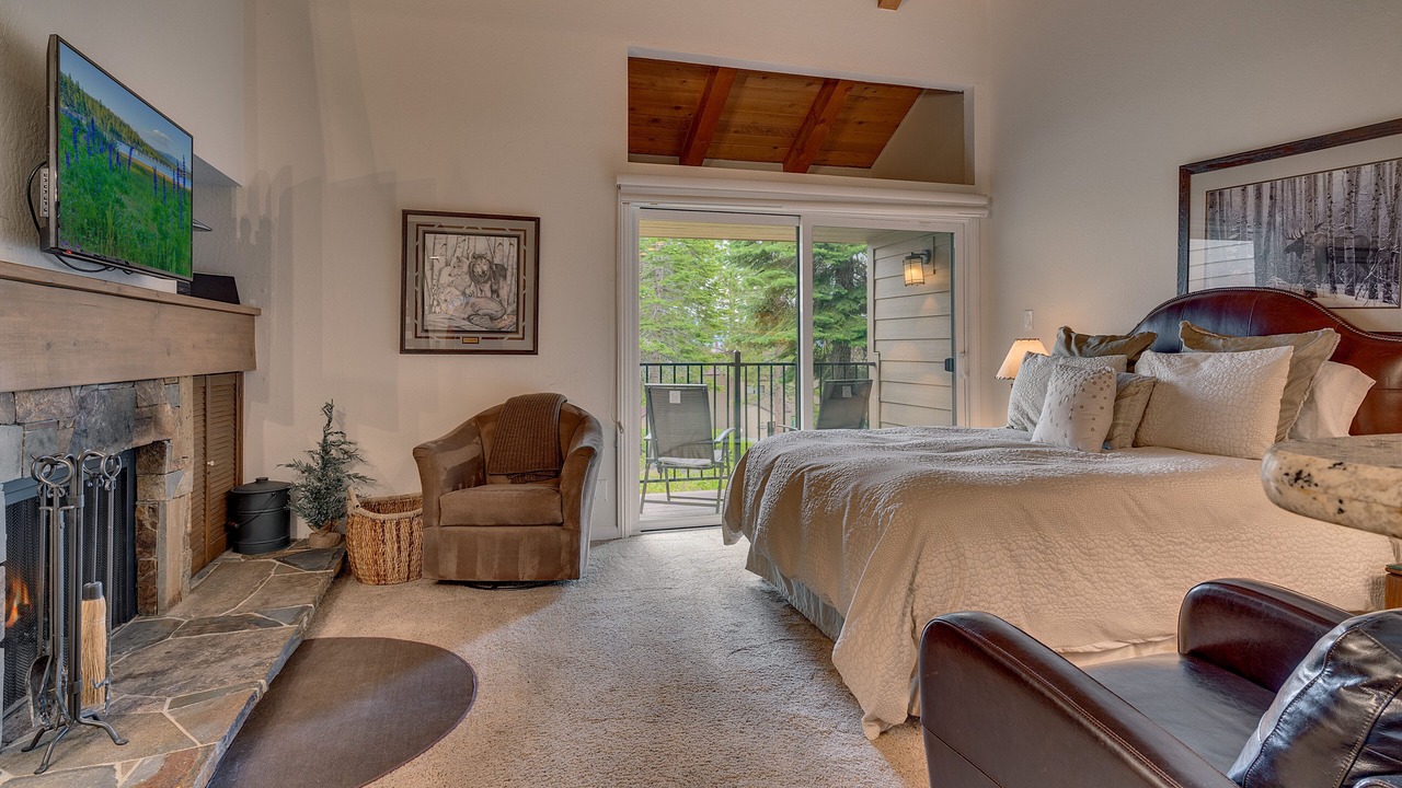 Photo of Bedroom in Carnelian Woods