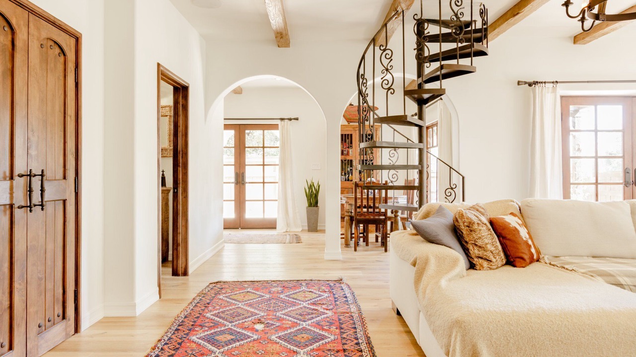 Photo of Livingroom in Hollywood
