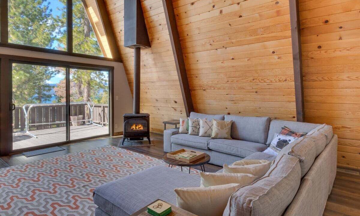 Photo of Livingroom in Lake Forest