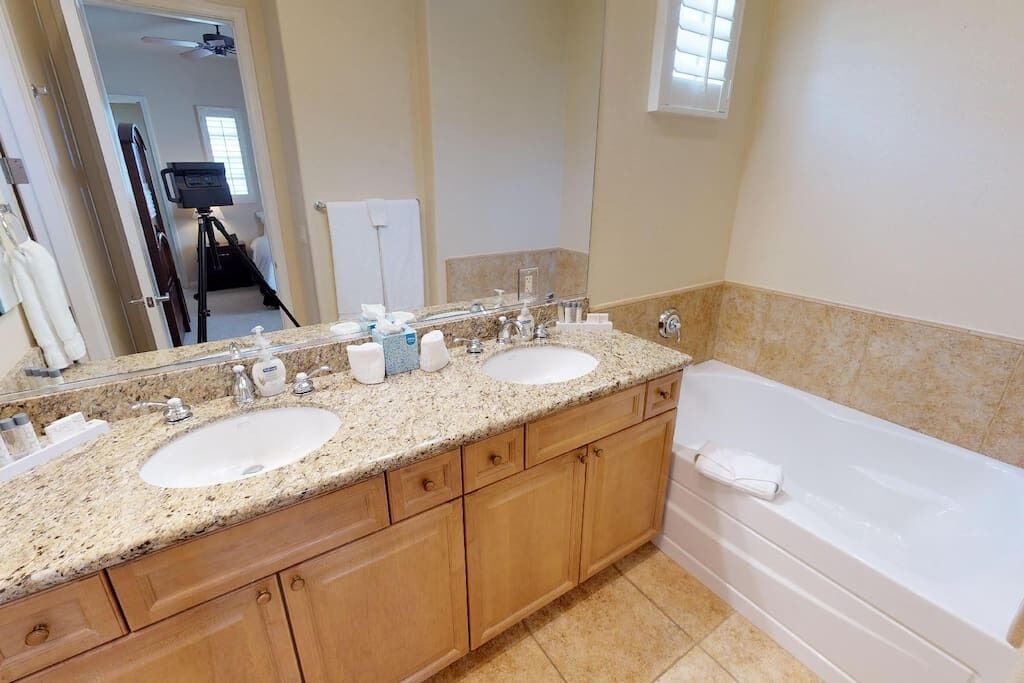 Photo of Bathroom in La Quinta