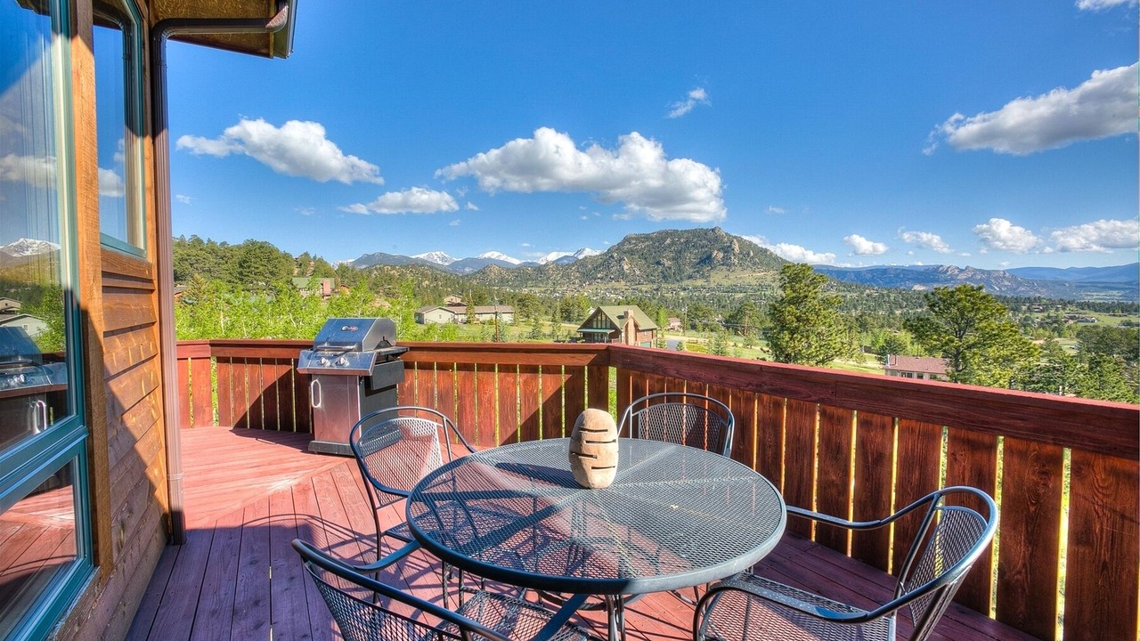 Photo of Outdoor in Carriage Hills