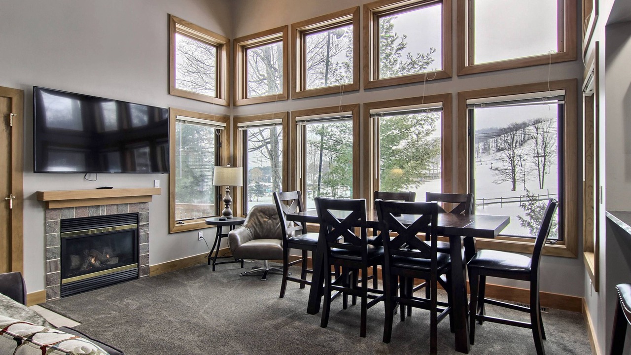Photo of Livingroom in Boyne Falls