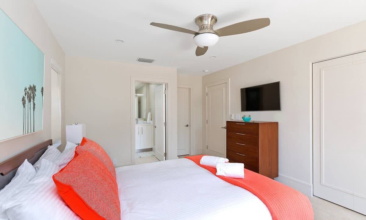 Photo of Bedroom in Lighthouse Point