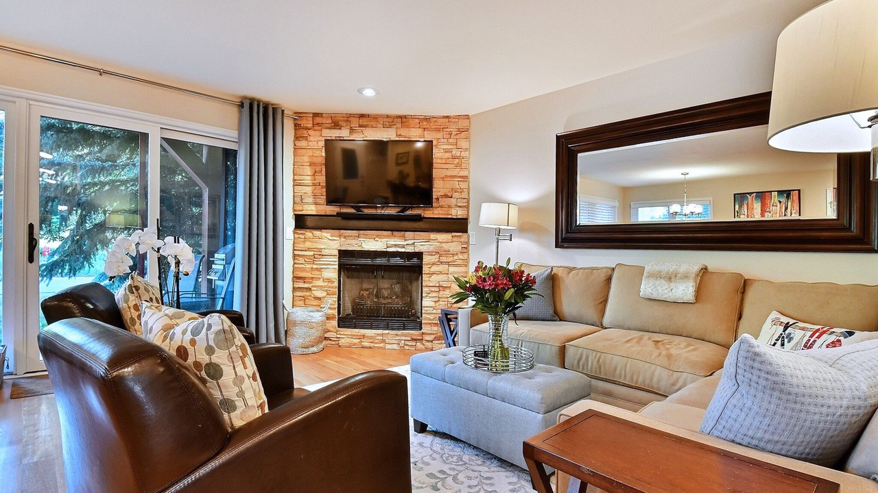 Photo of Livingroom in North Park City