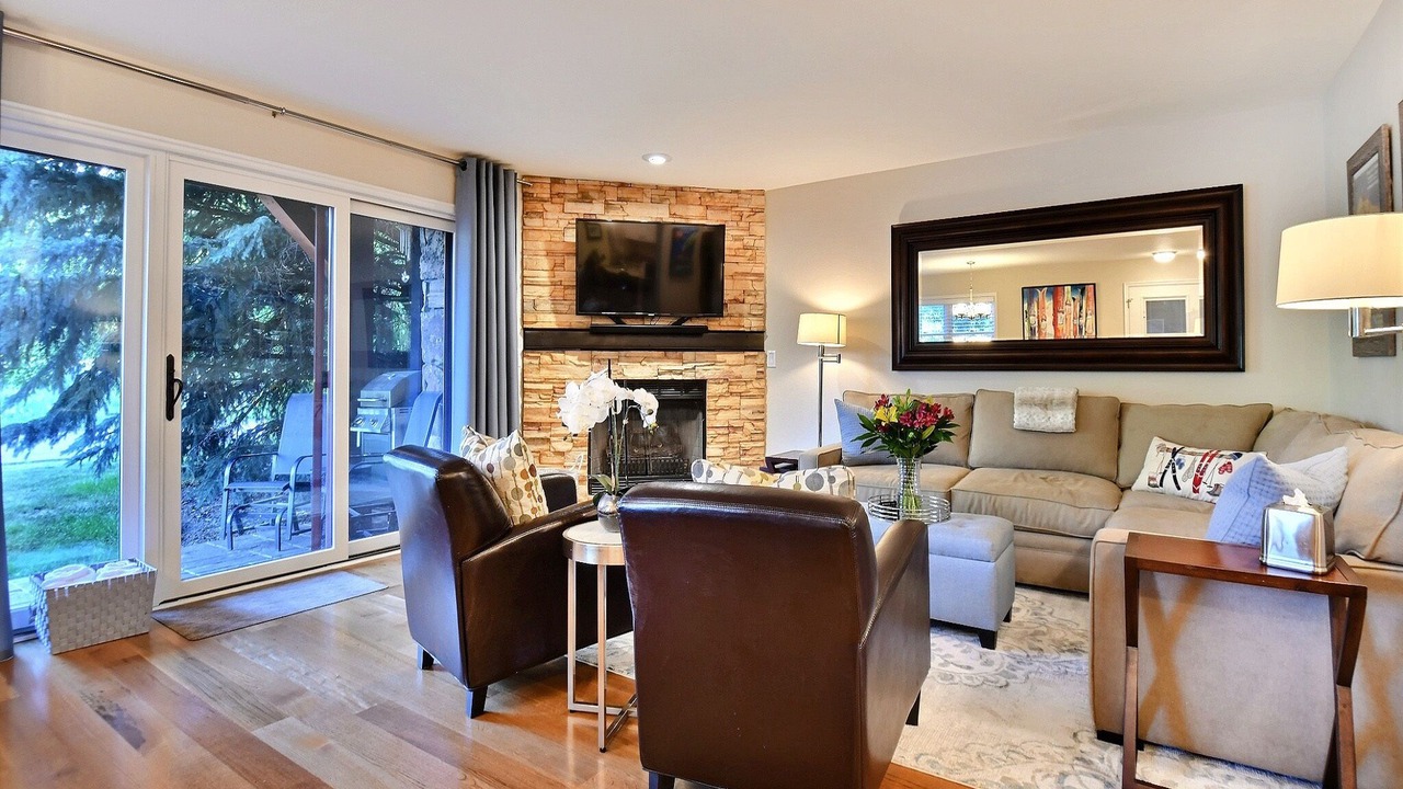 Photo of Livingroom in North Park City