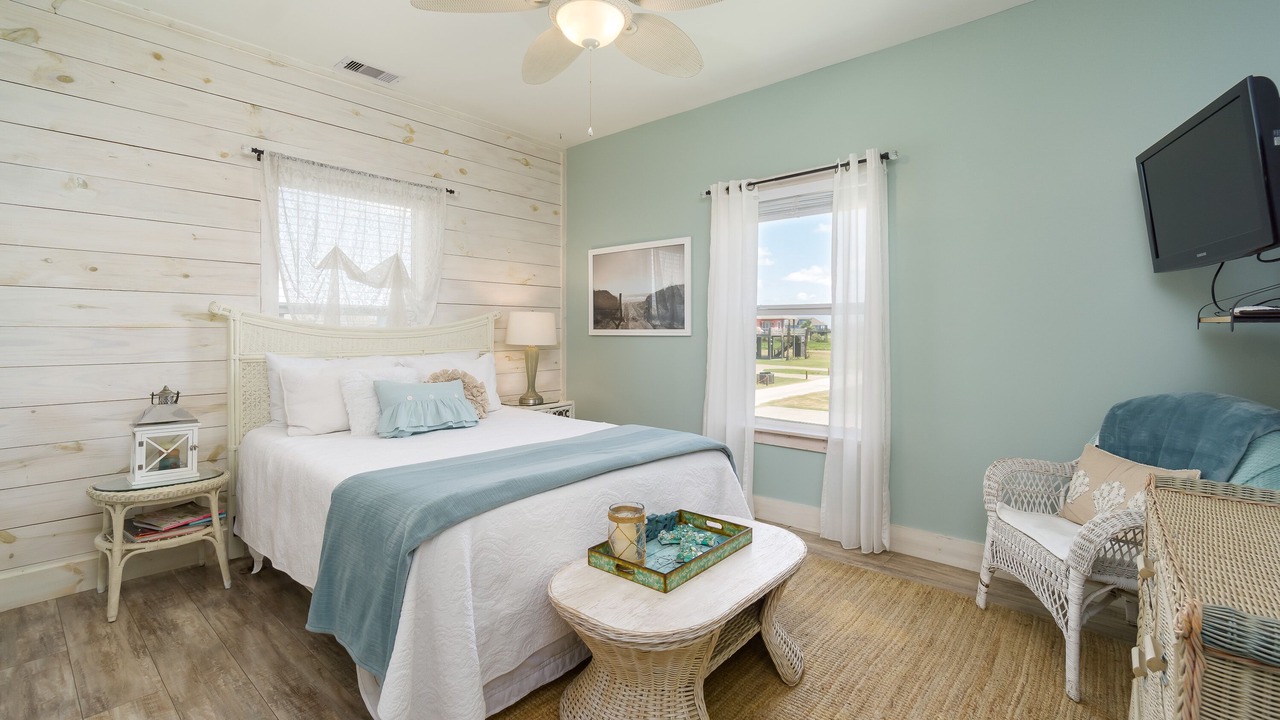 Photo of Bedroom in Port Bolivar