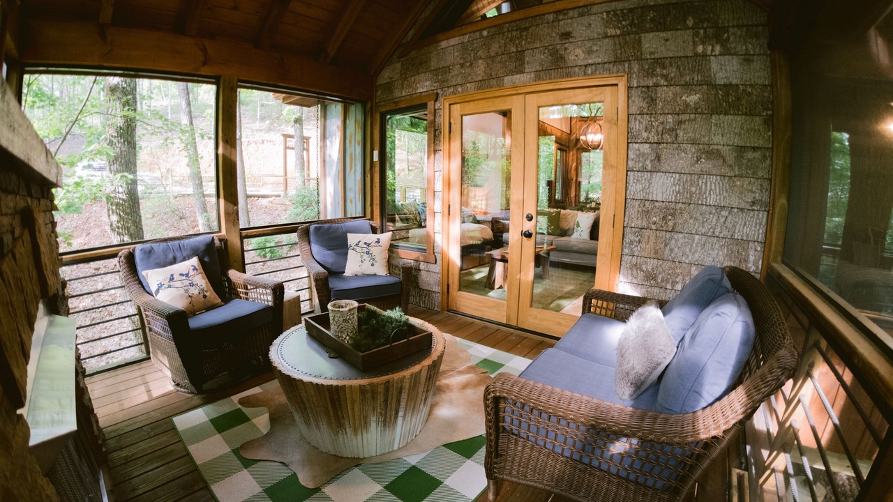 Photo of Patio Balcony in Cherry Log