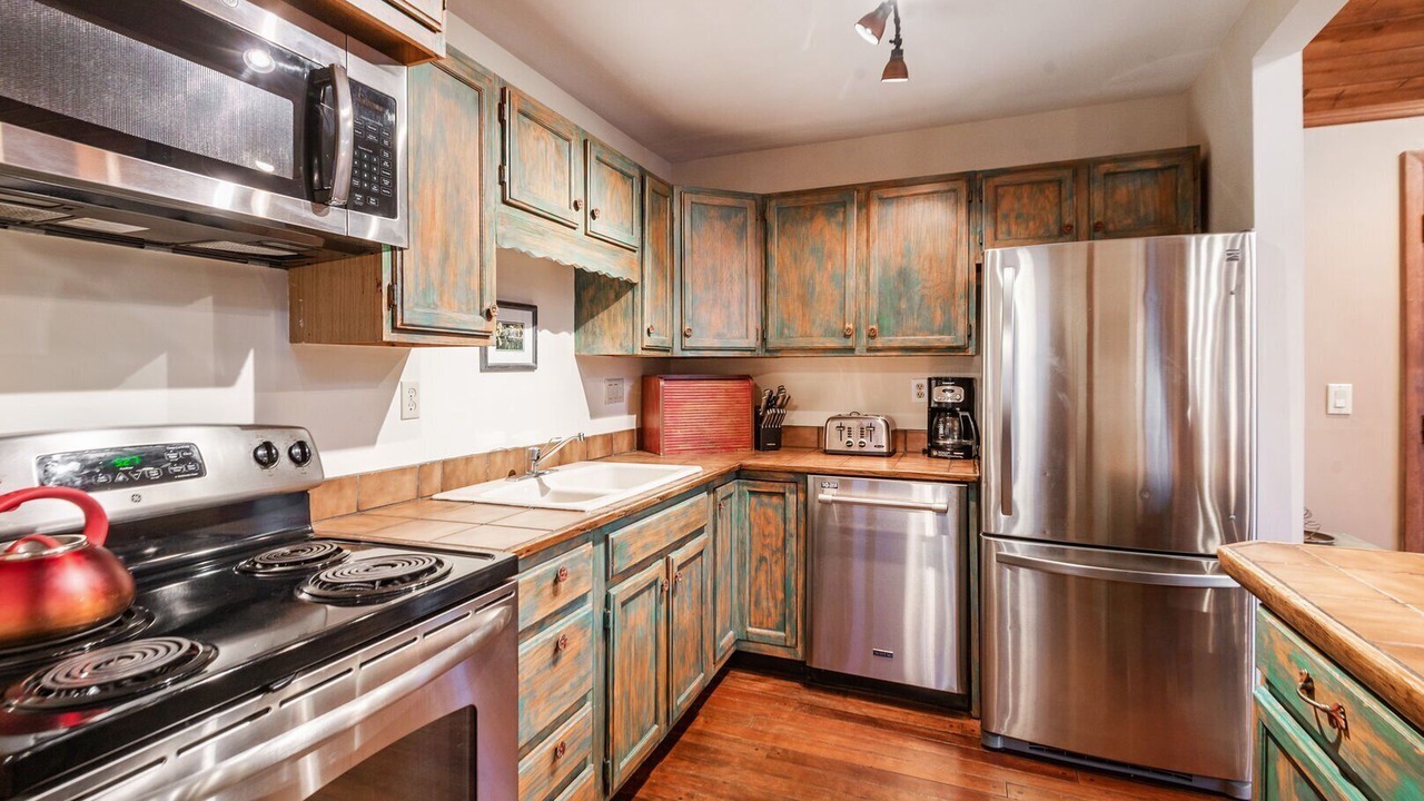 Photo of Kitchen in Sundance