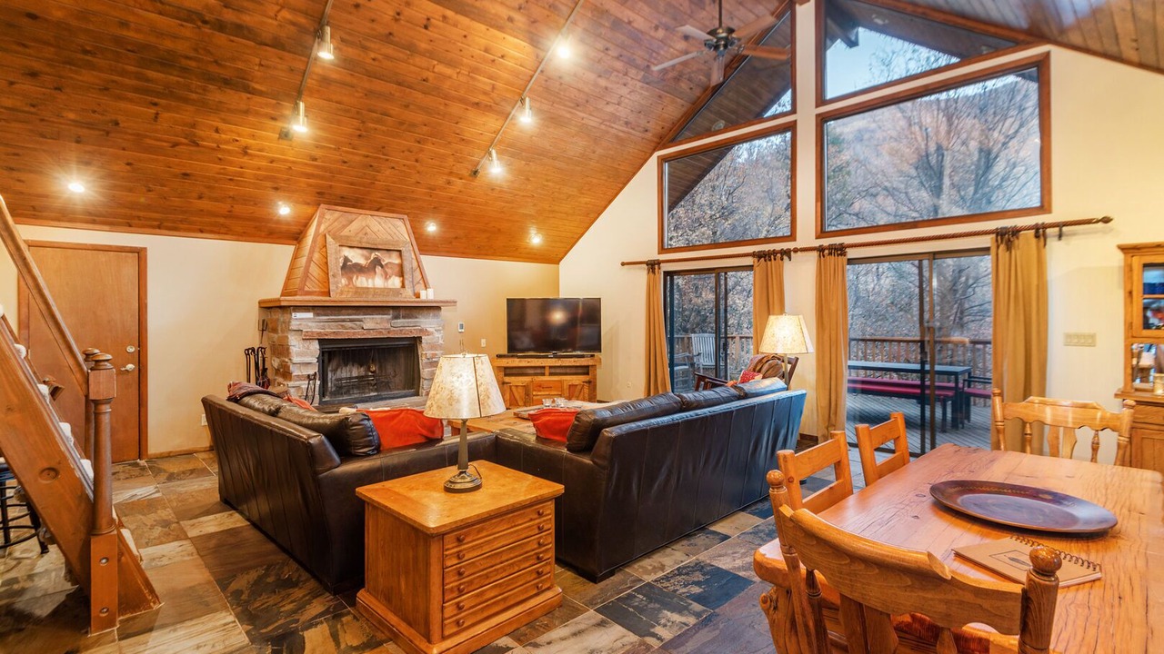 Photo of Livingroom in Sundance