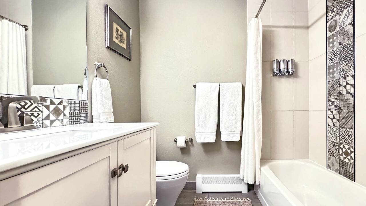 Photo of Bathroom in Whittier