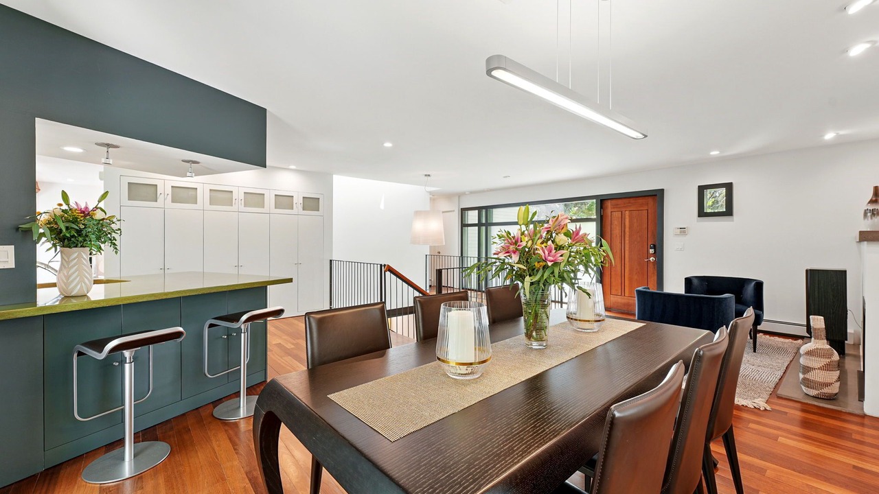 Photo of Livingroom in Newlands