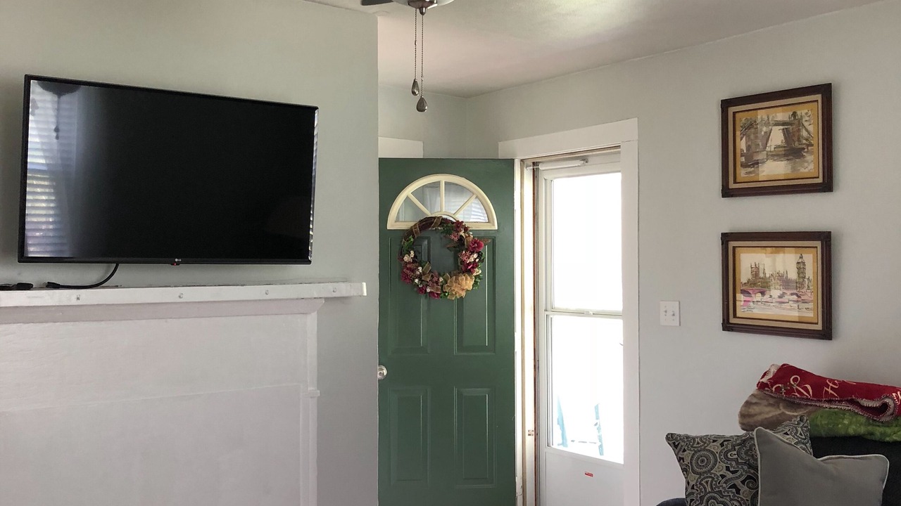 Photo of Livingroom in Edmond