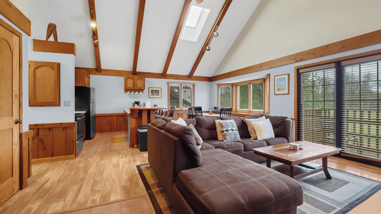 Photo of Livingroom in Thompsonville