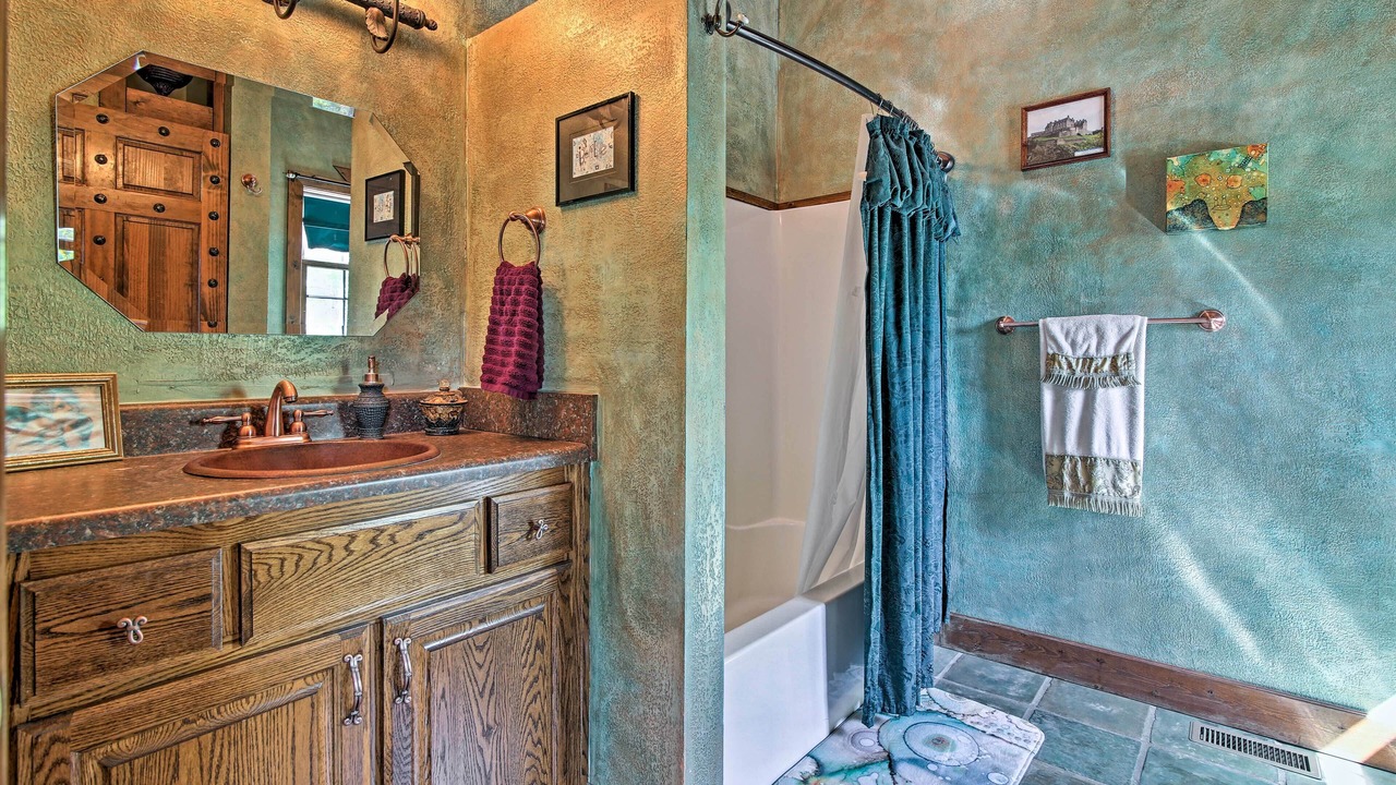Photo of Bathroom in Murphy