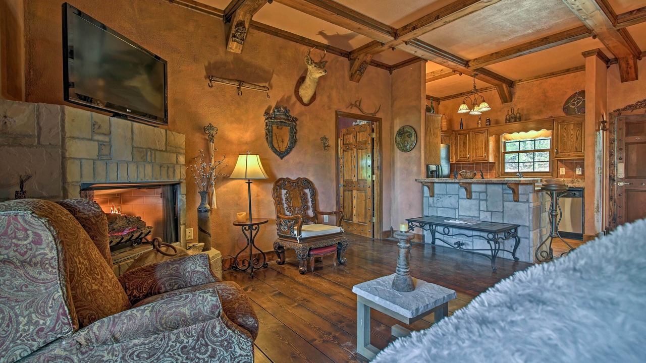 Photo of Livingroom in Murphy