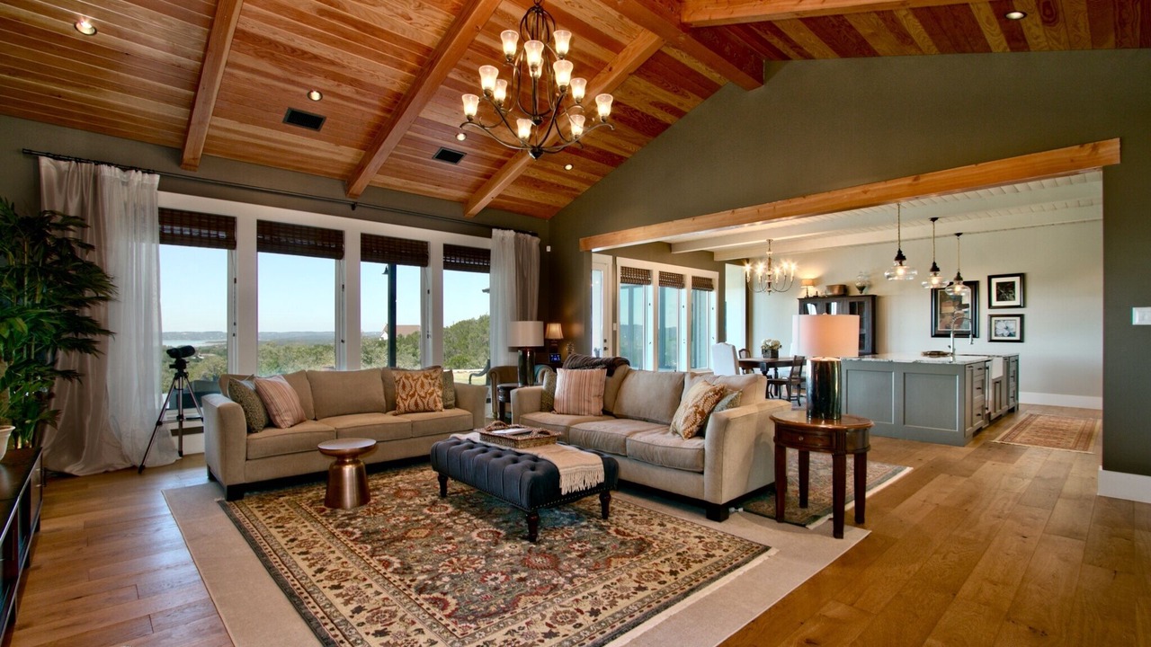 Photo of Bedroom in Canyon Lake