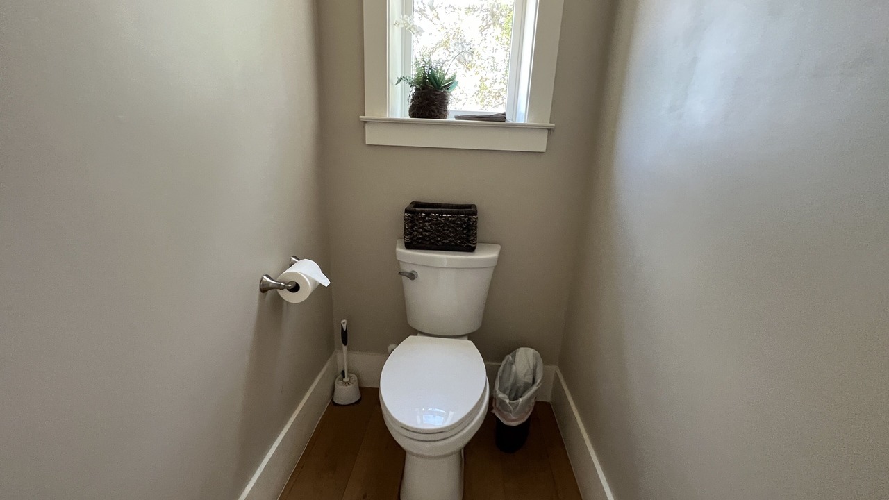 Photo of Bathroom in Canyon Lake