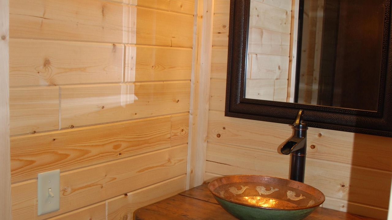 Photo of Bathroom in St Ignace