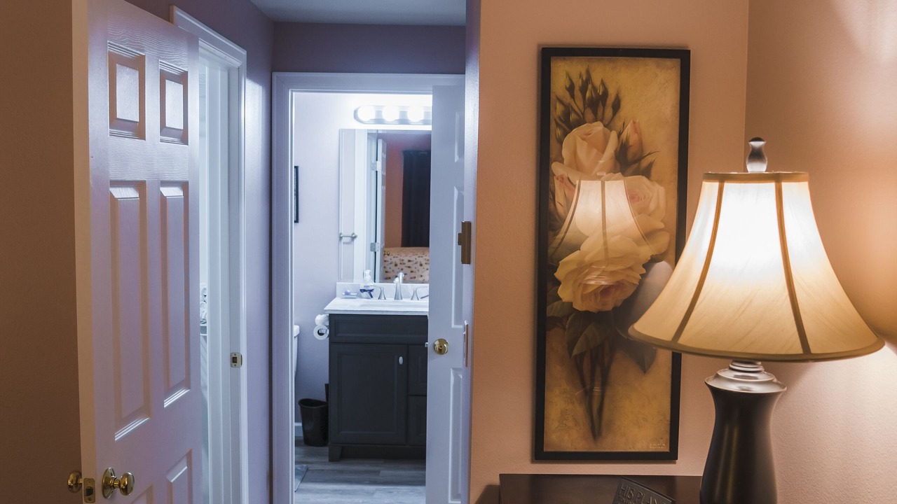 Photo of Bathroom in Broadview