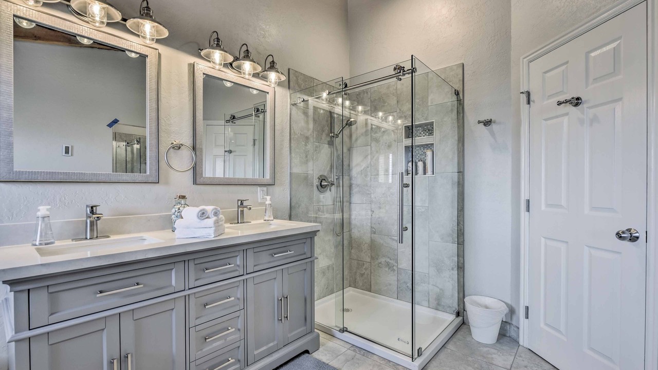 Photo of Bathroom in Eden