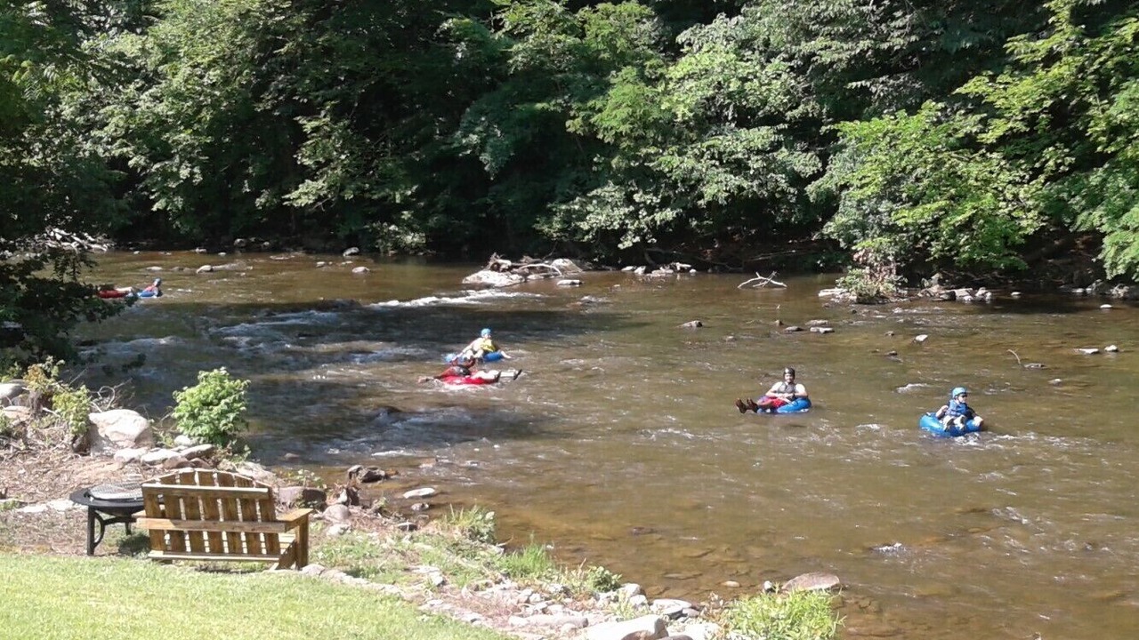 Photo of Others in Elizabethton