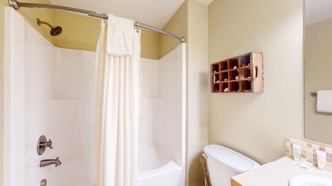 Photo of Bathroom in Rockaway Beach