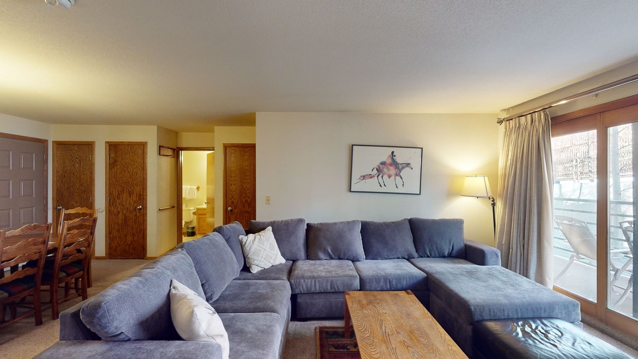 Photo of Livingroom in Mountain House