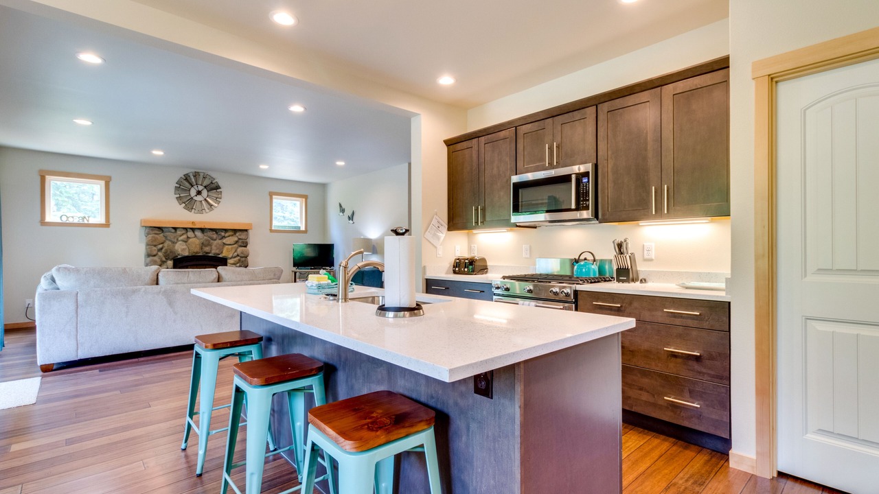 Photo of Kitchen in Manzanita