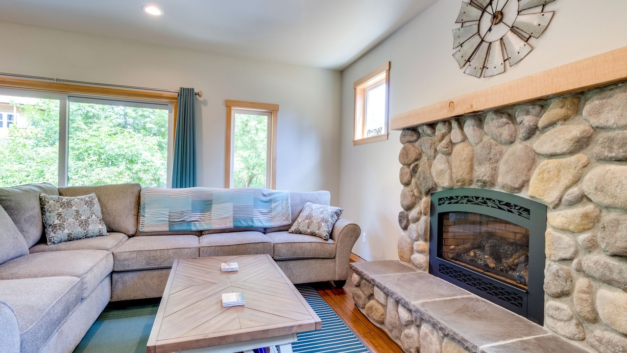 Photo of Livingroom in Manzanita