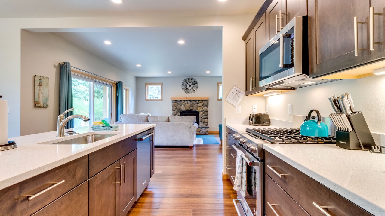 Photo of Kitchen in Manzanita