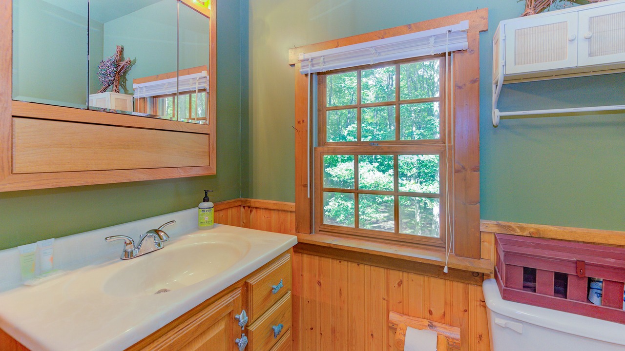 Photo of Bathroom in Sky Valley