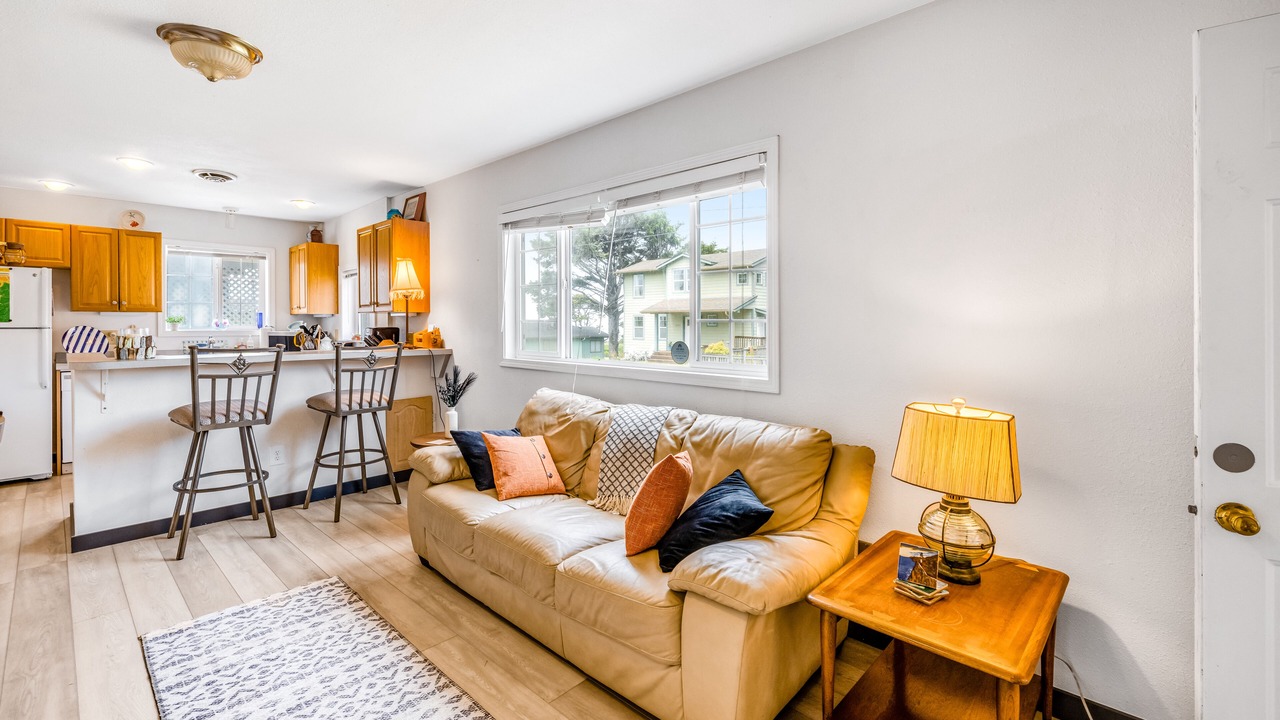Photo of Livingroom in Roads End