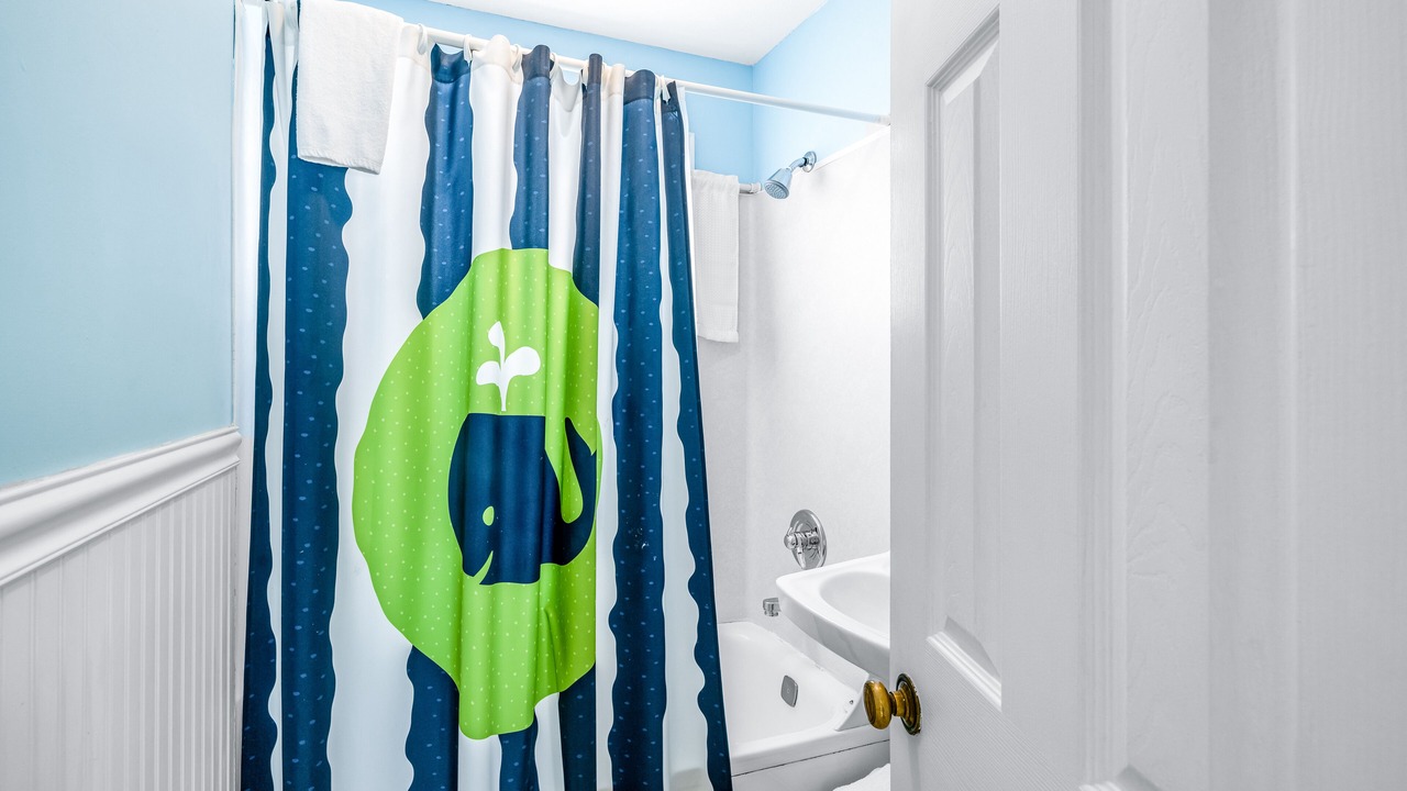 Photo of Bathroom in Roads End