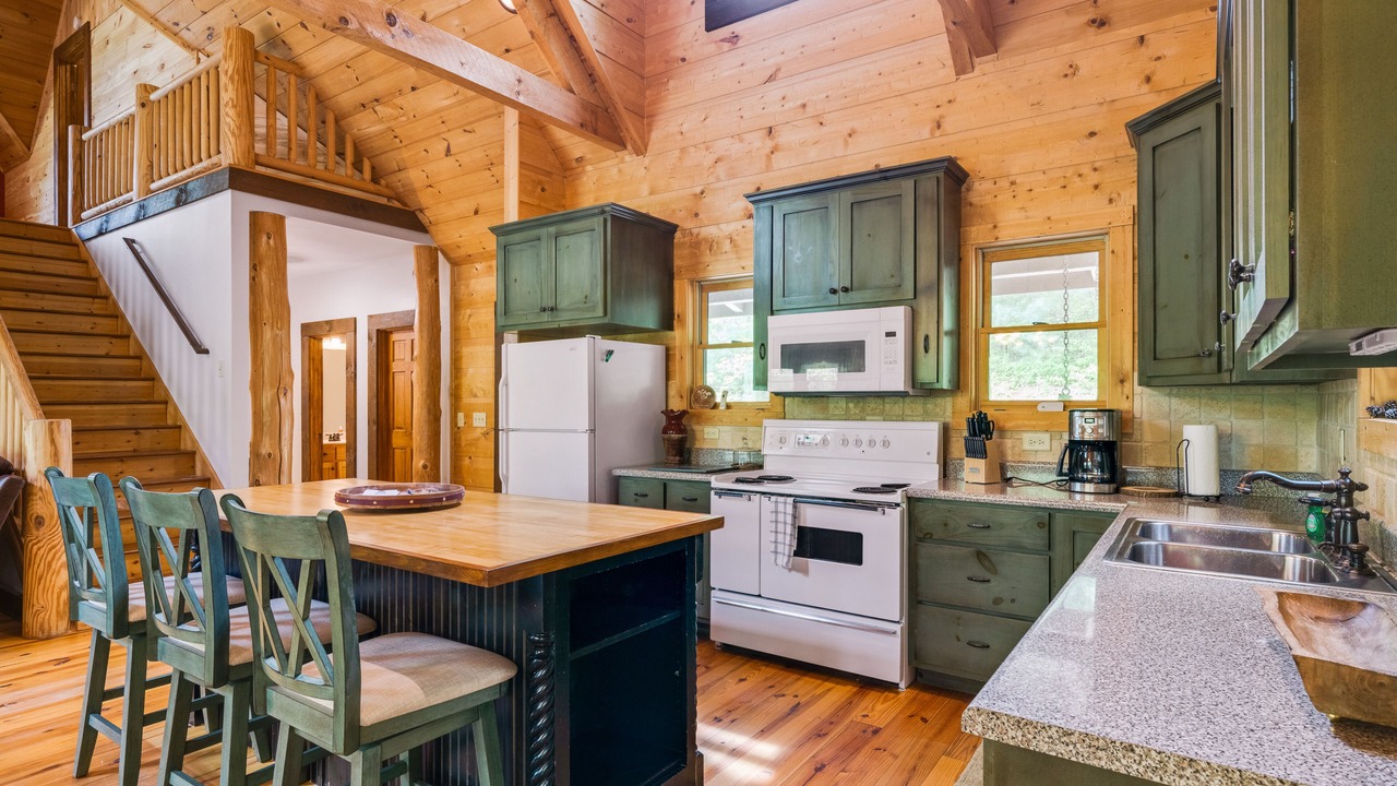 Photo of Kitchen in McCaysville
