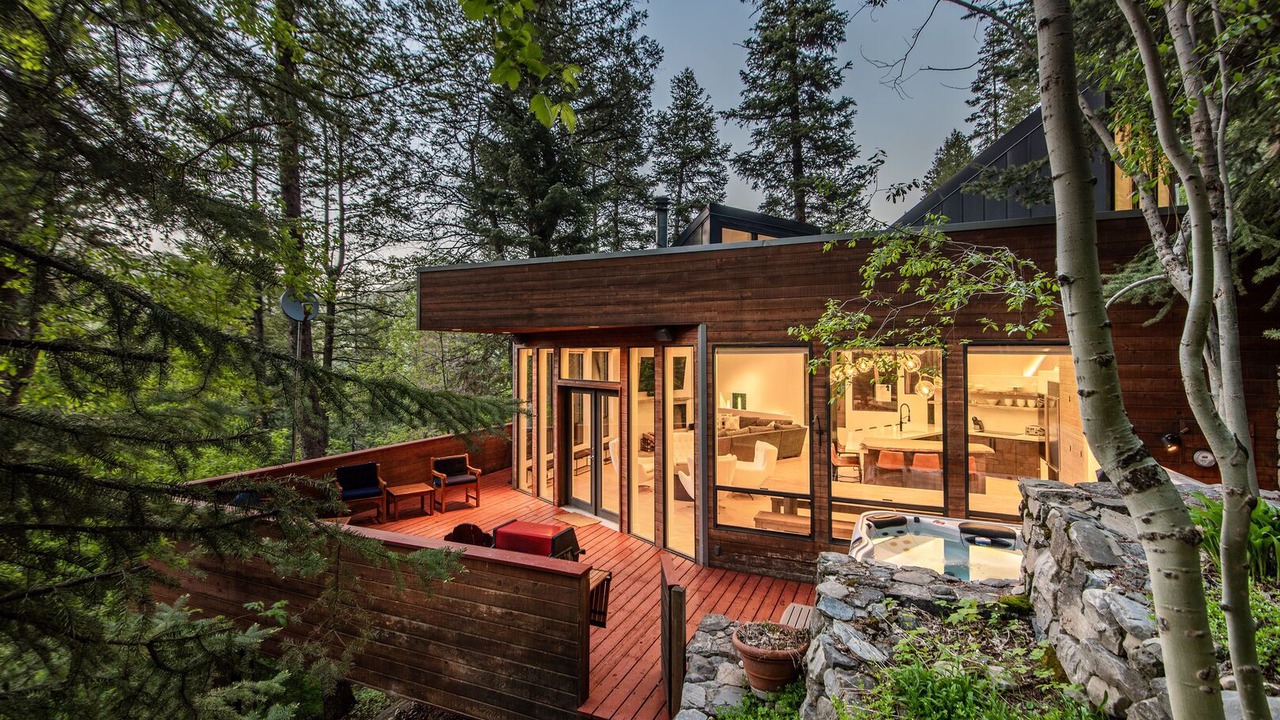 Photo of Patio Balcony in Sundance