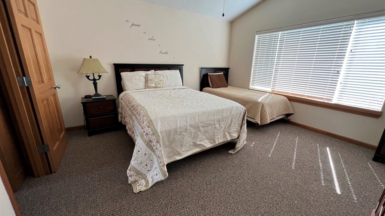 Photo of Bedroom in Seaside