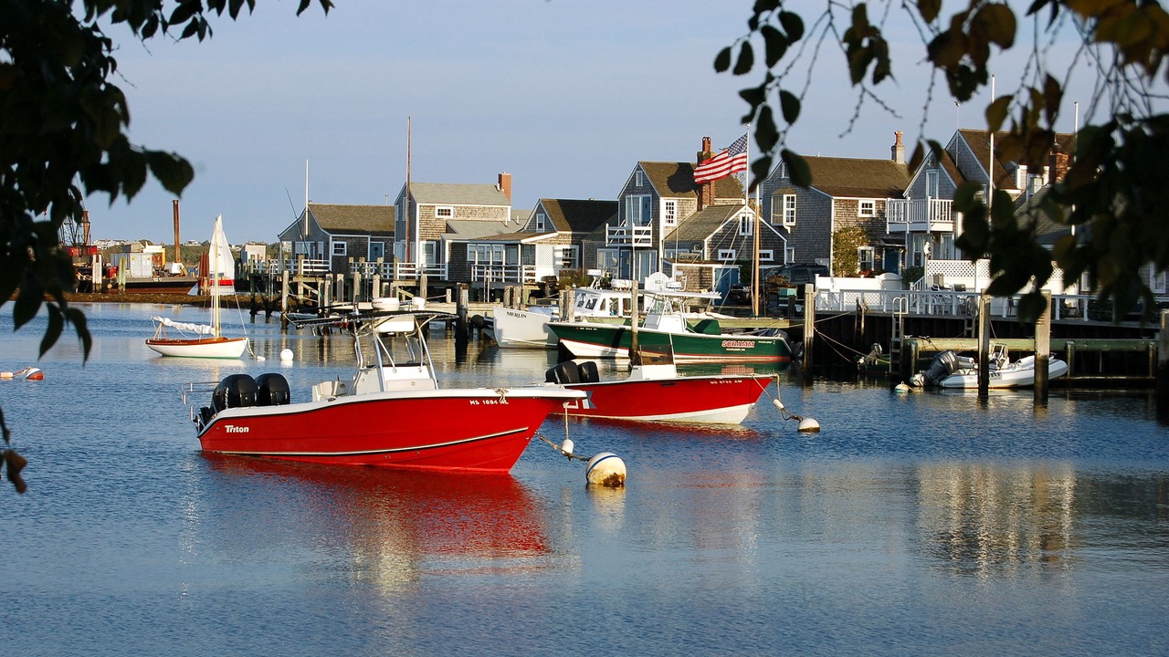 Photo of Others in Nantucket Town