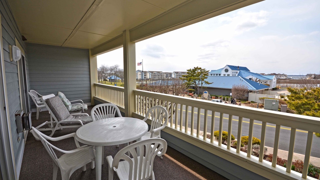 Photo of Patio Balcony in Heron Harbour Isle