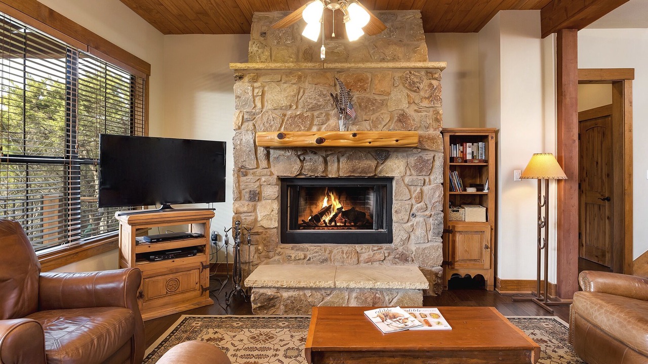 Photo of Livingroom in Leander