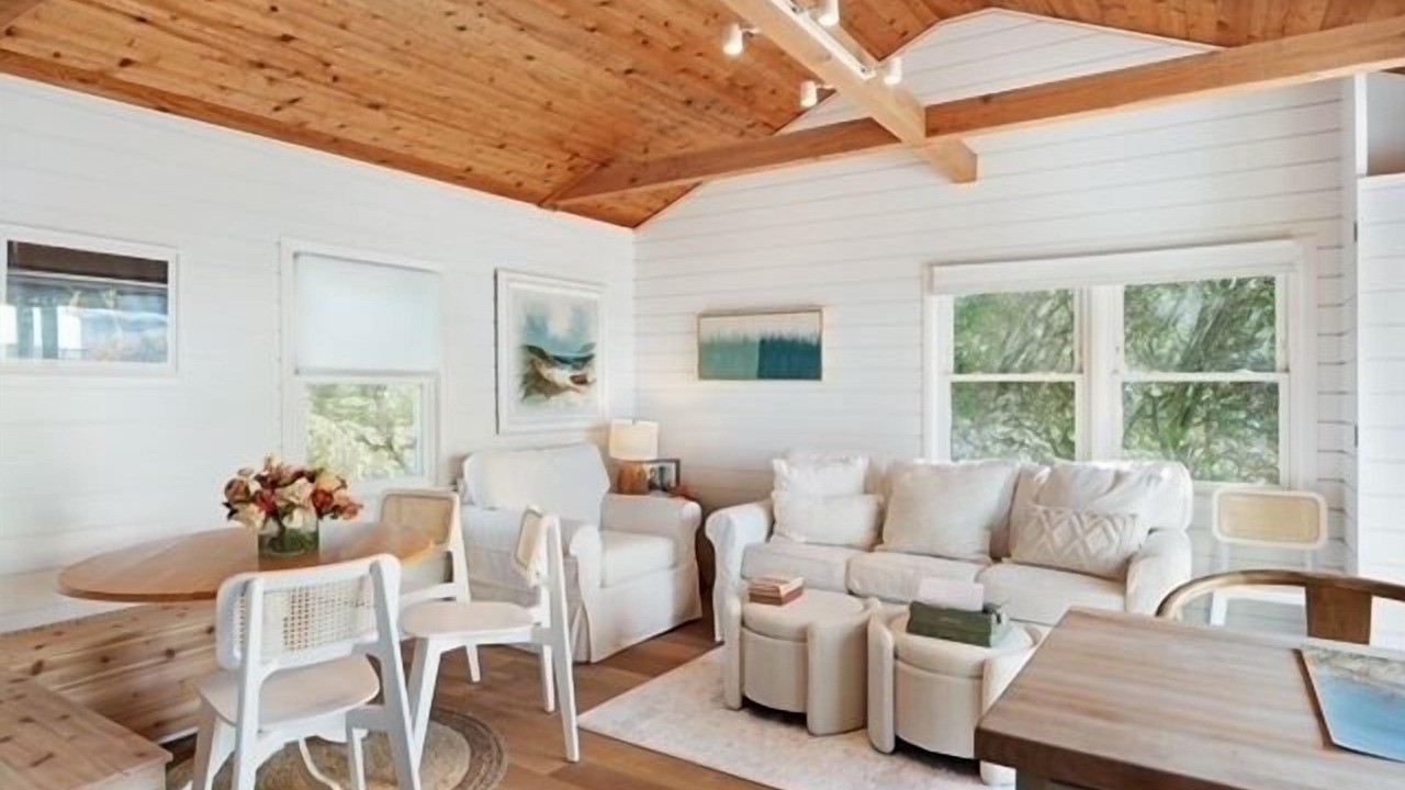 Photo of Livingroom in Montauk