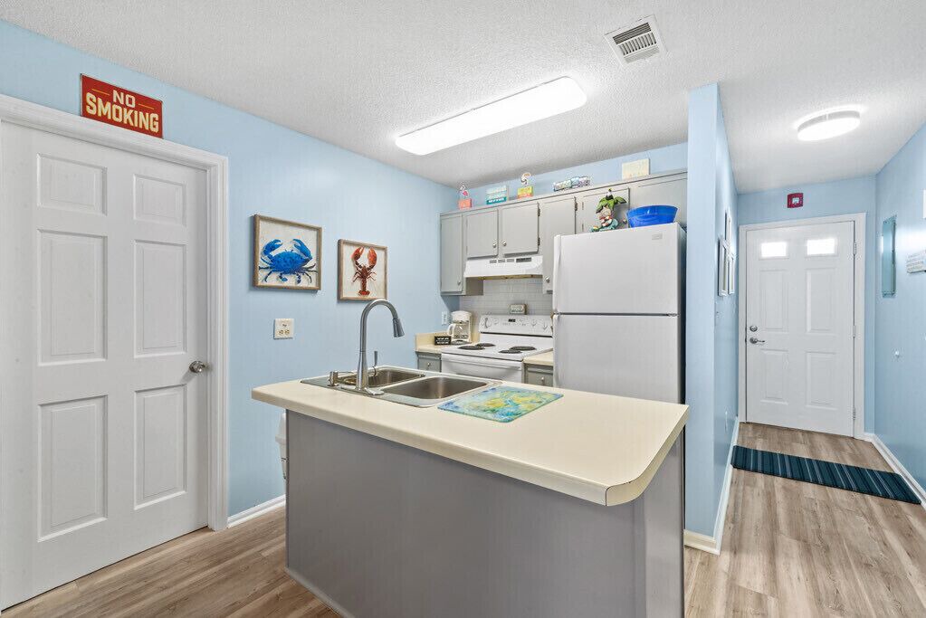 Photo of Kitchen in Garden City