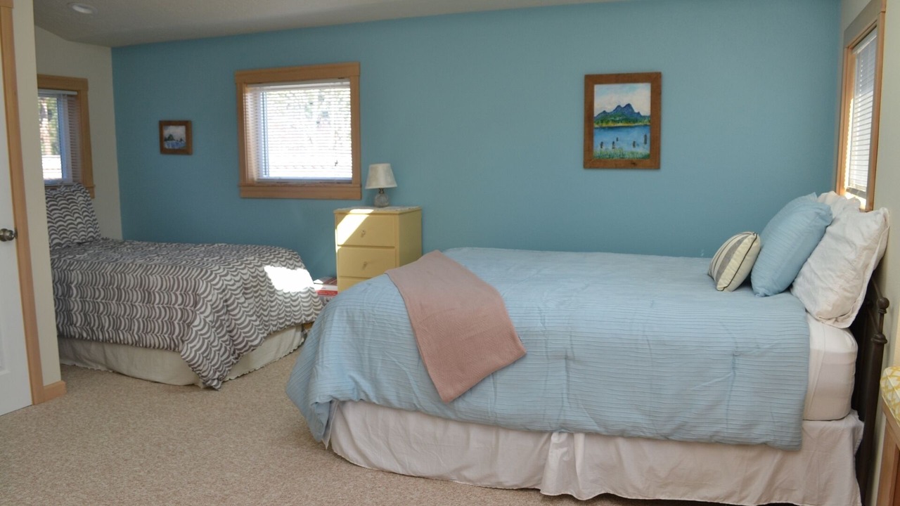 Photo of Bedroom in Gearhart