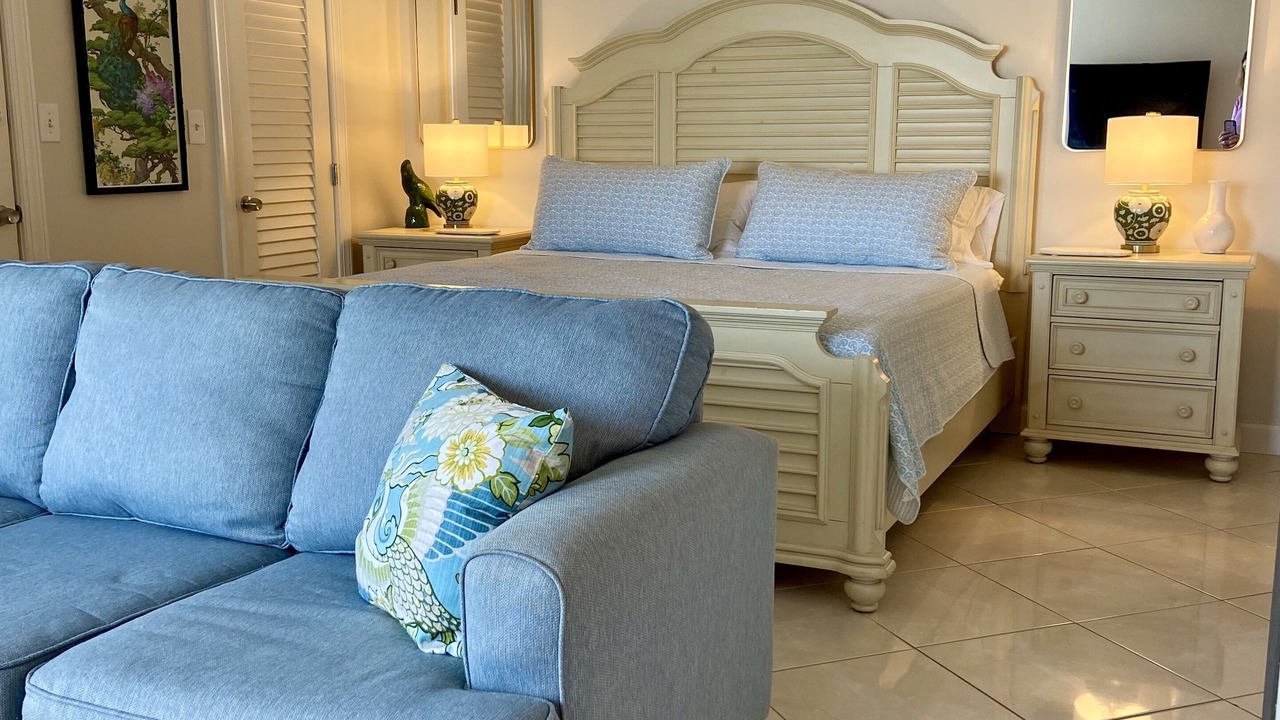 Photo of Bedroom in Bonita Springs