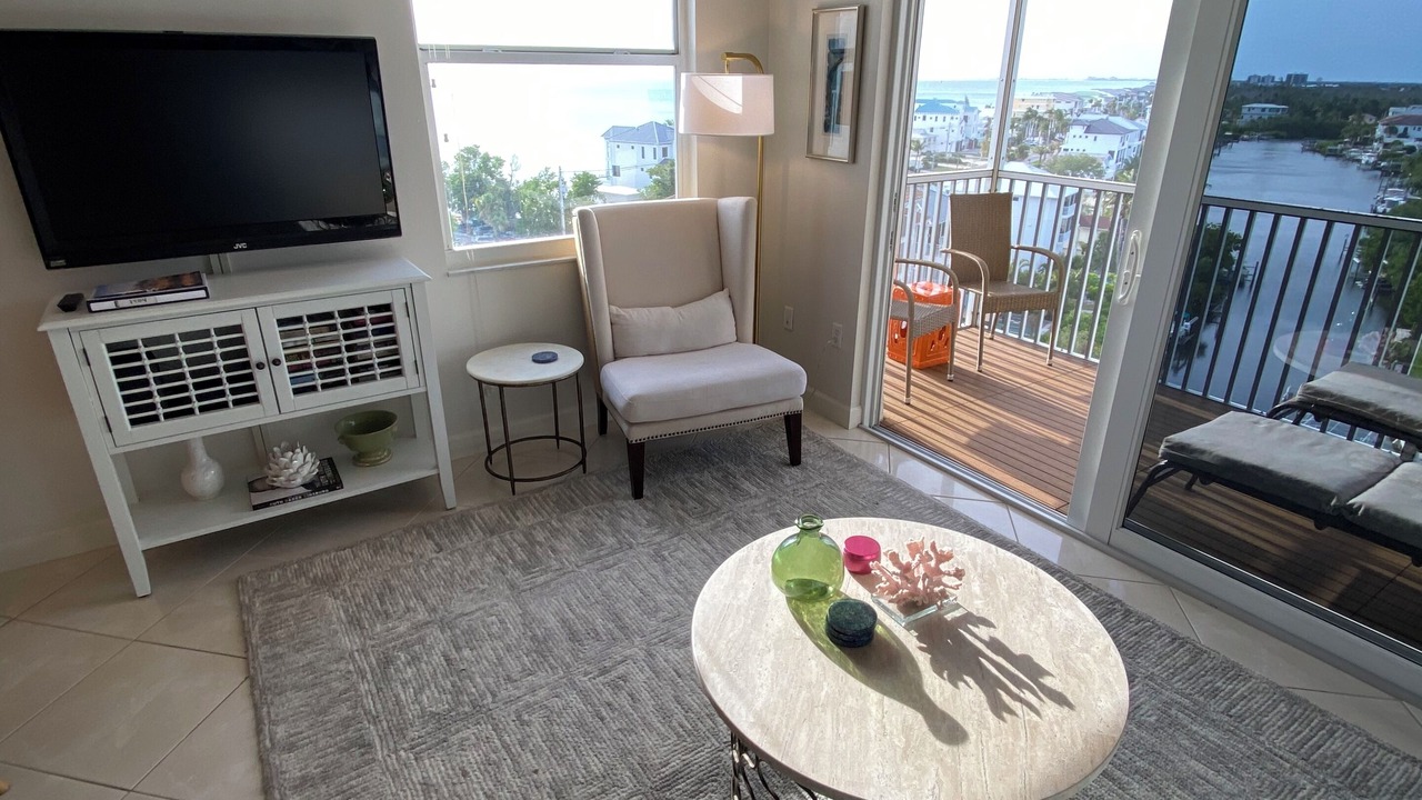Photo of Livingroom in Bonita Springs