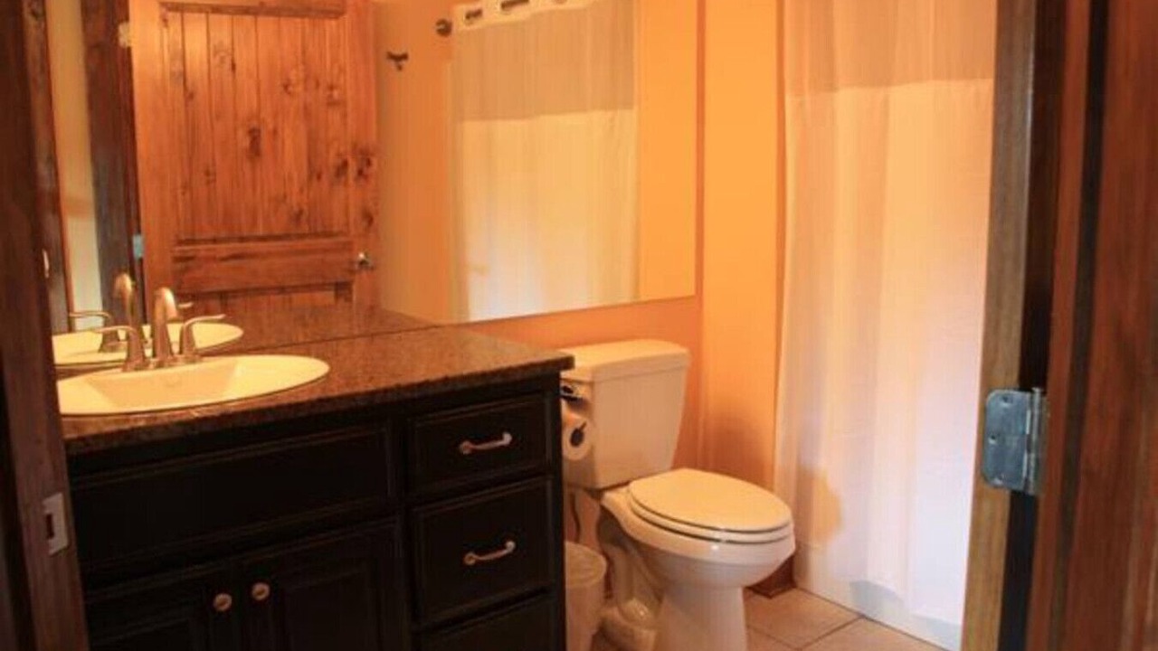 Photo of Bathroom in Pikeville