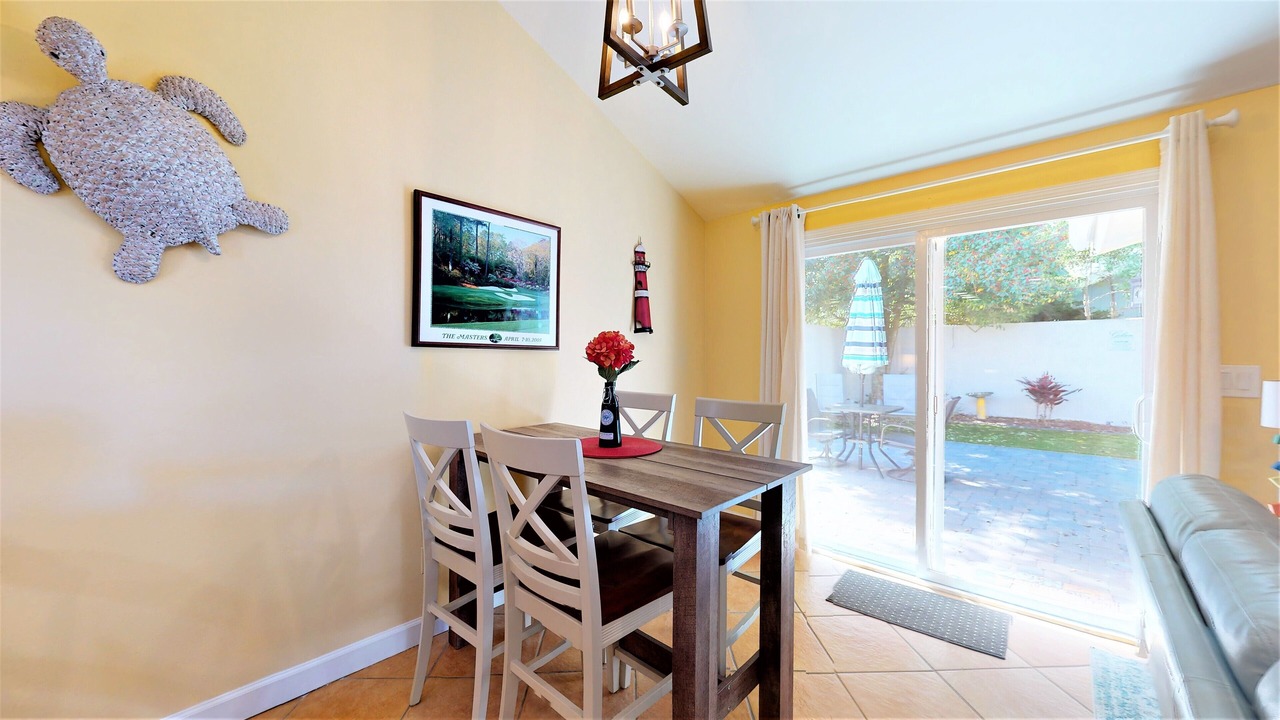 Photo of Livingroom in Miramar Beach