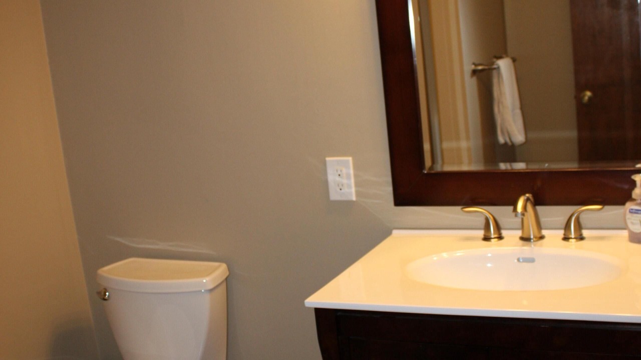 Photo of Bathroom in Camdenton